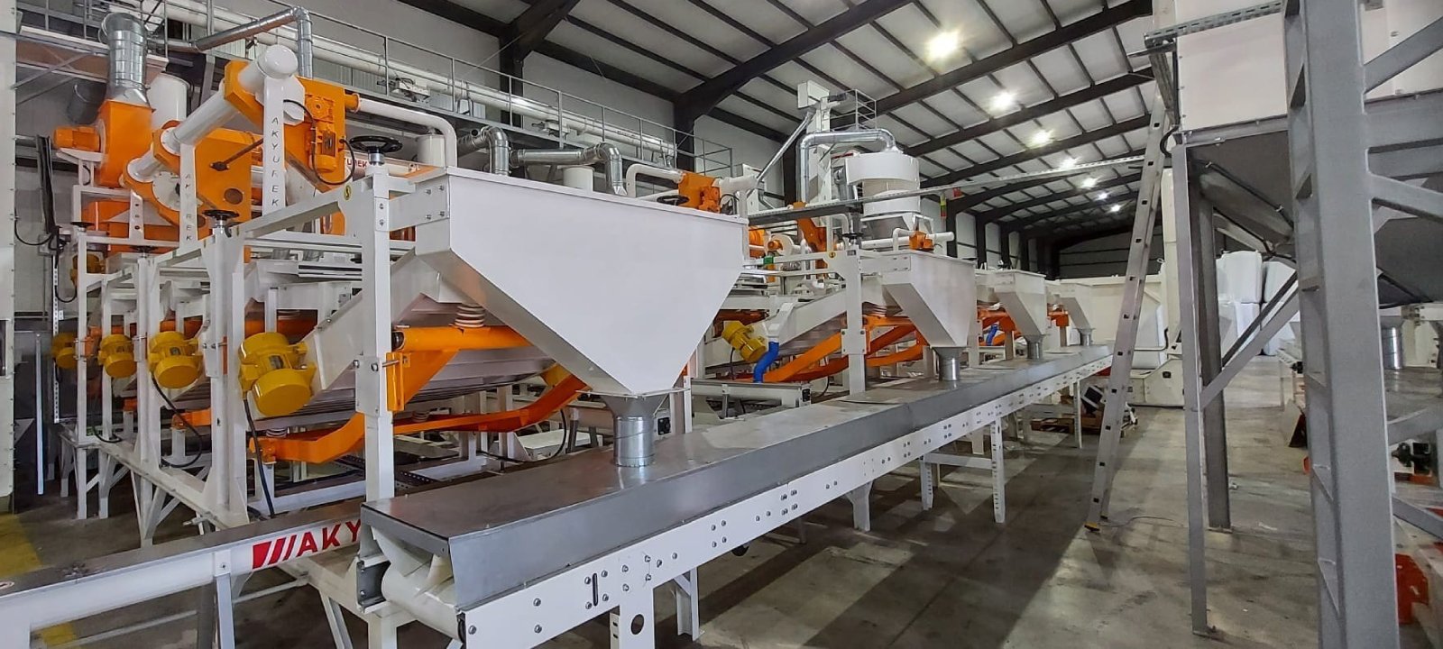 Sunflower Processing Plant - Image 16