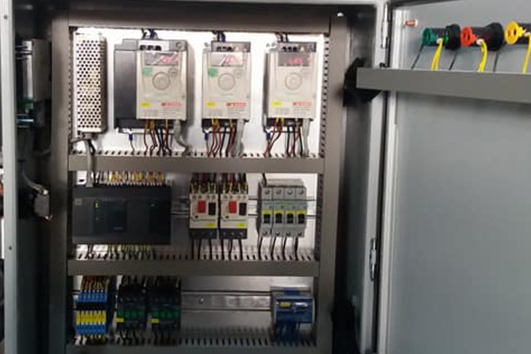 Customized PLC Systems for Streamlined Agricultural Processing - Image 8
